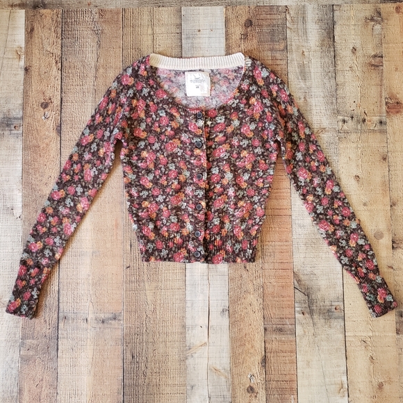 H&M Sweaters - H&M L.O.G.G. | Floral Cardigan | M